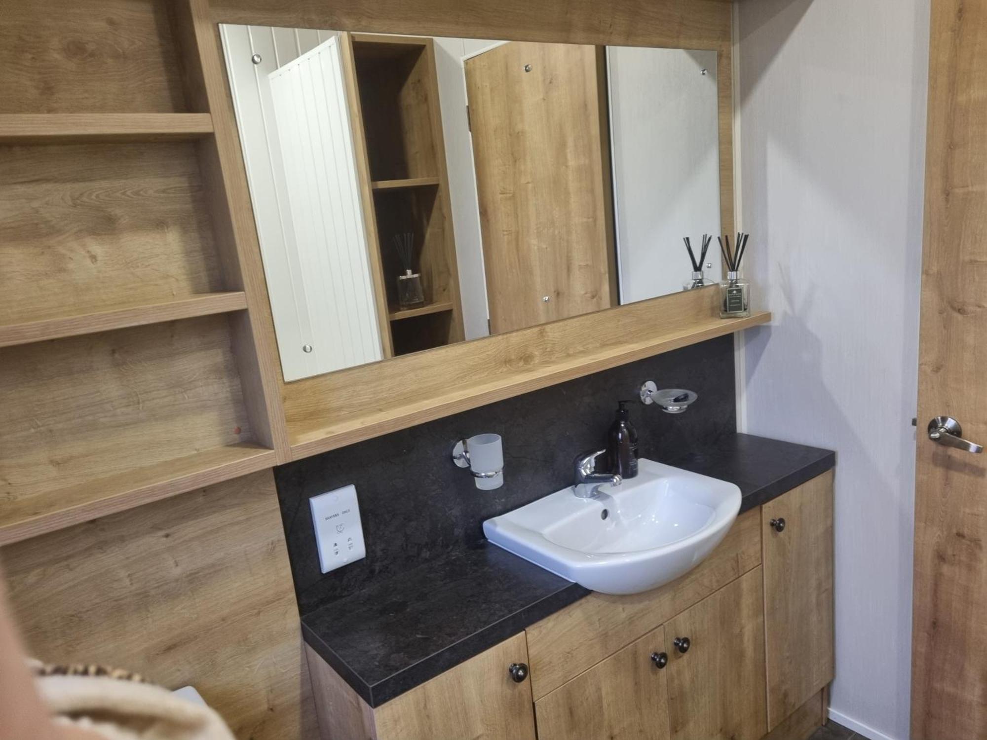 Holiday home Cayton Bay Parkdean