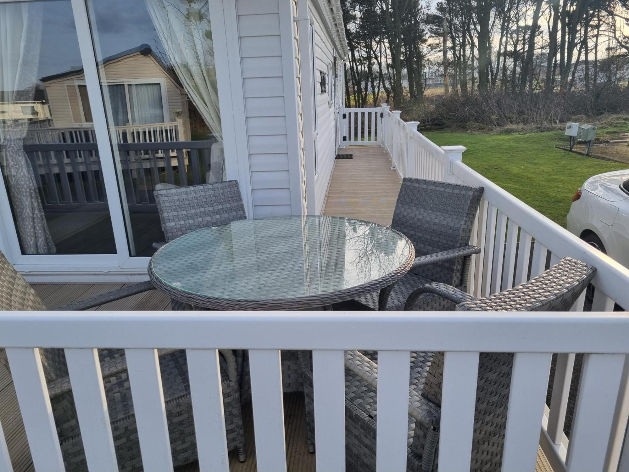 Cayton Bay Parkdean Holiday home *